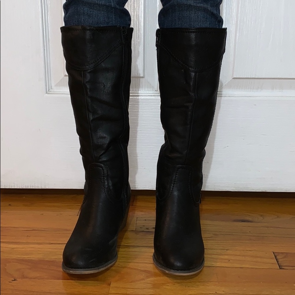 BRAND NEW F21 BOOTS.